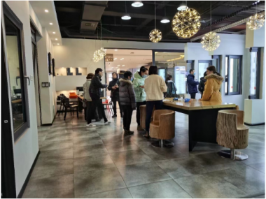 上海推拉门技术革新，助力家居品质升级，领航行业风尚